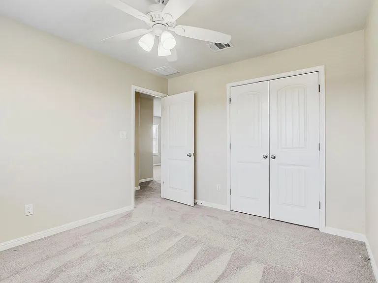356 Quarry Ln — Photo 33