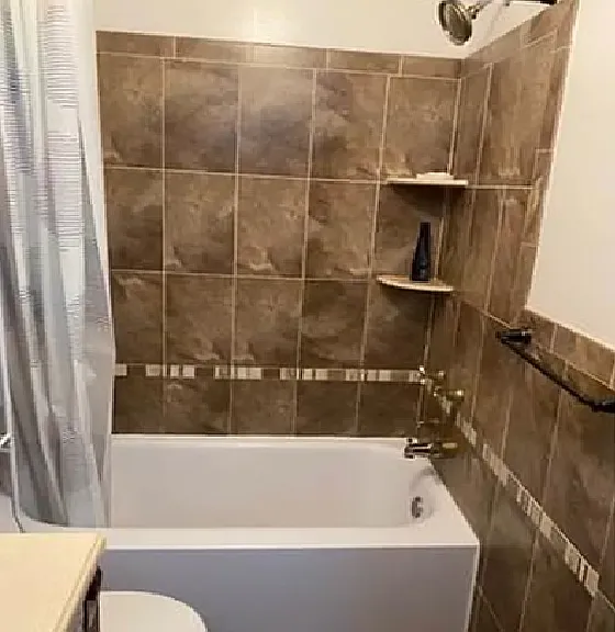 325 W 45th St #118 — Photo 6
