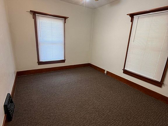 5th image of 1300 Garfield St