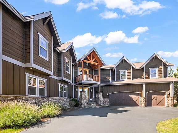 2nd image of 515 Nutcracker Dr
