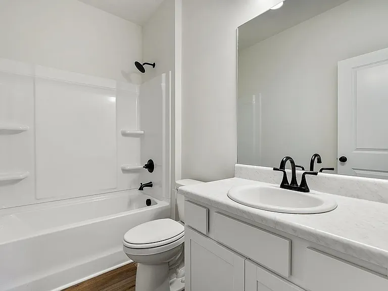 13 Lone Cypress St — Photo 1