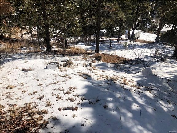 2nd image of 32132 Lodgepole Dr