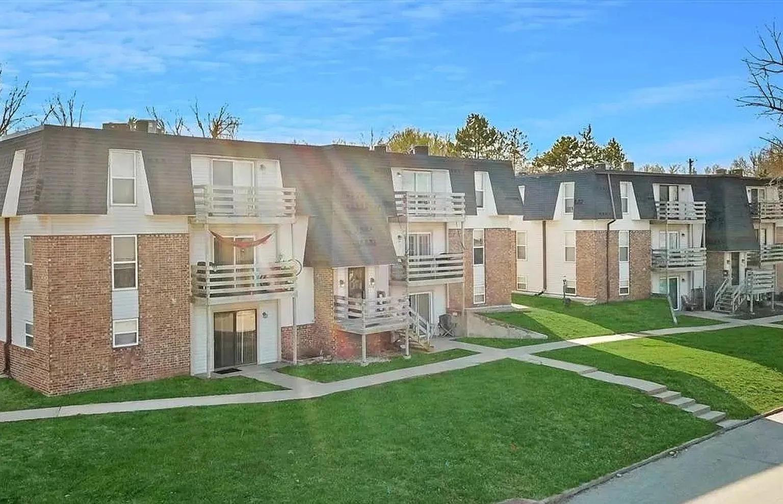 Manhattan West Side Apartment! — Photo 1