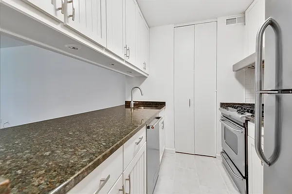 Sold by Douglas Elliman | media 39