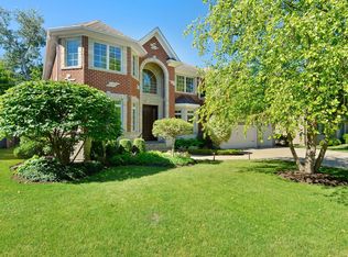 2371 Asbury Rd, Northbrook, IL 60062