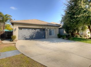 8274 N Winery Ave, Fresno, CA