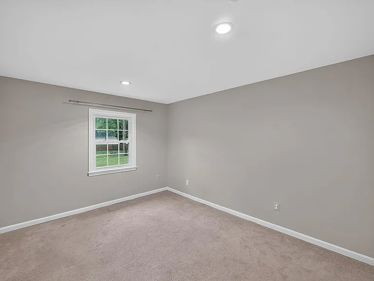 2204 N Tuckahoe St — Photo 19
