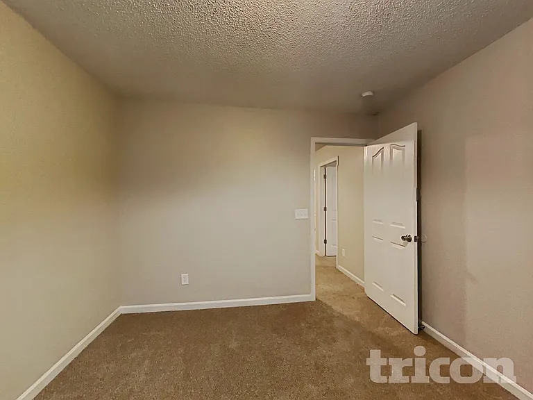 17 Black St — Photo 11