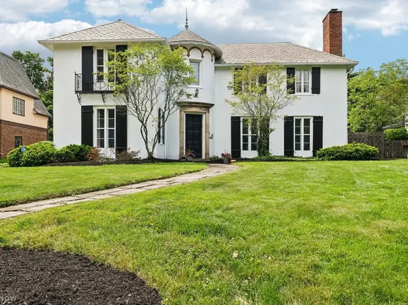 3140 Falmouth Rd, Shaker Heights, OH 44122