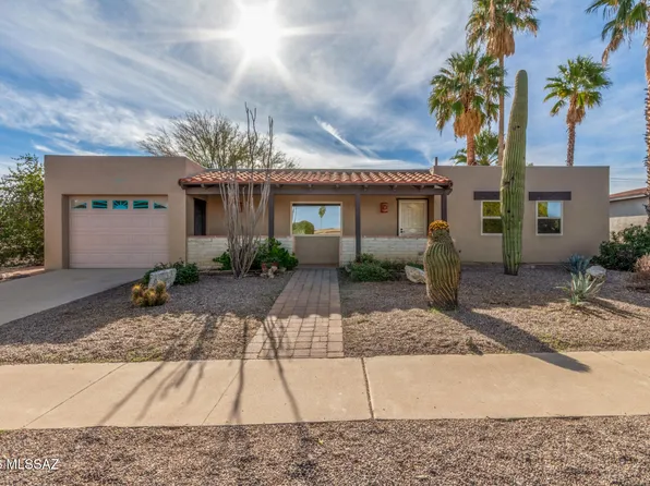 132 E Santa Rebecca Dr, Green Valley, AZ 85614