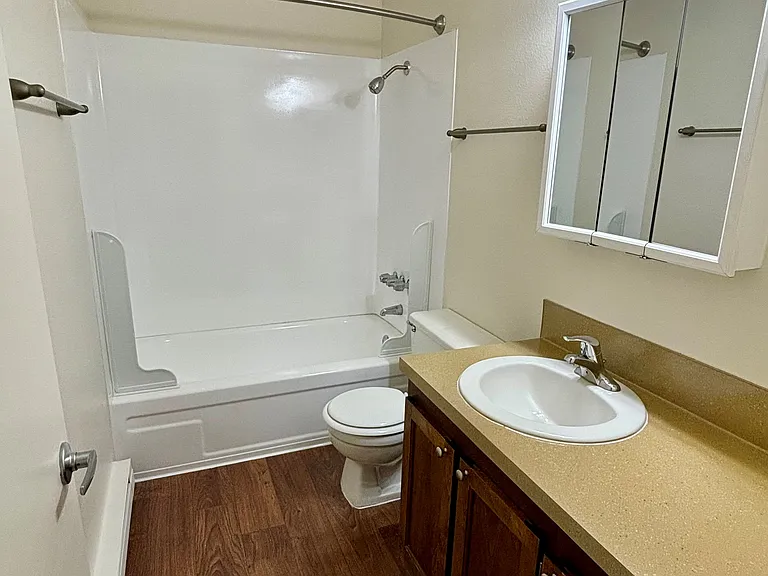 Gardenbrook Apartments — Photo 56