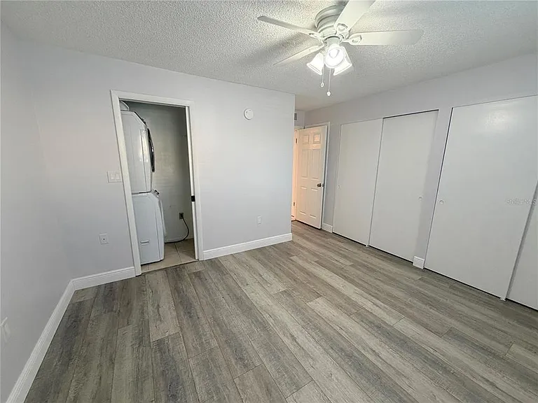 1000 Lake Of The Woods Blvd #101F — Photo 5