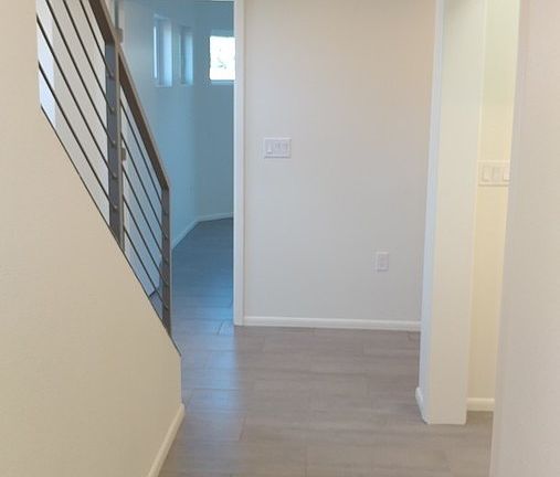 3rd image of 4228 Vida Verde Ln NE