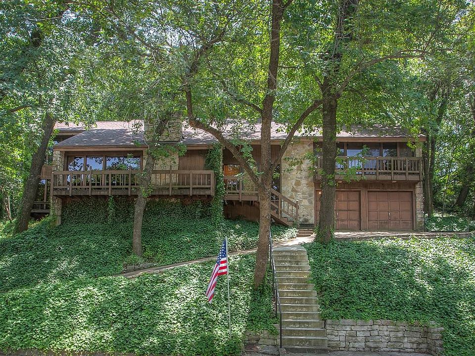 1st image of 3813 Harlanwood Dr