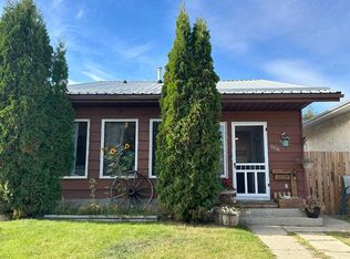 5116 E 38th St, Ponoka County, AB T4J1C6