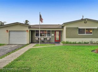 7121 SW 14th St, Pembroke Pines, FL 33023