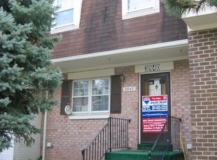 3940 Tynewick Dr #8, Silver Spring, MD 20906