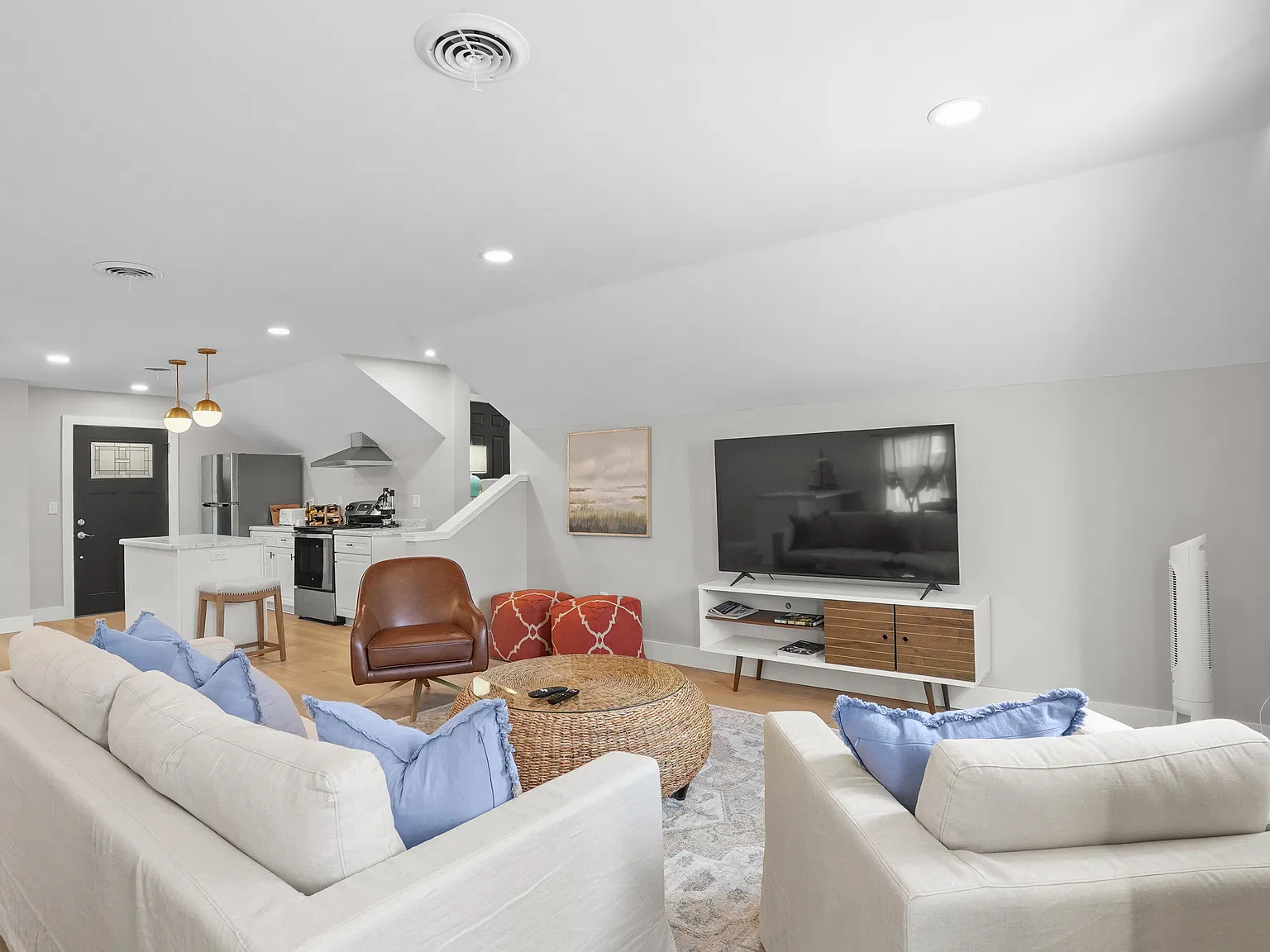 3 bed, 1463 sqft, $1,850 — Photo 3