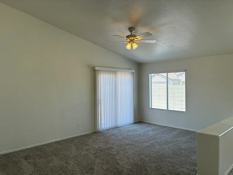 10422 W Windsor Blvd — Photo 18