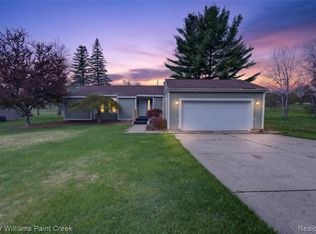 1727 Linksview Way, Gladwin, MI 48624