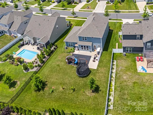 4035 Spring Garden St, Fort Mill, SC 29715