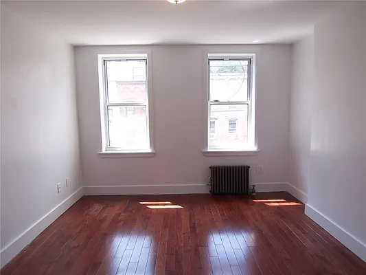 Rented by Maz Group NY | media 25