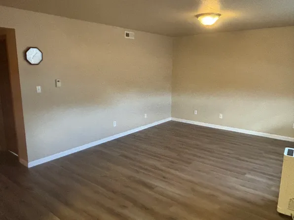 809 Beaufort St #2, Laramie, WY 82072