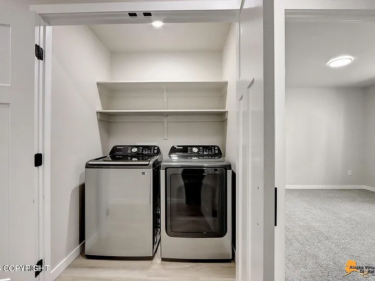 4251 W Ose St — Photo 3