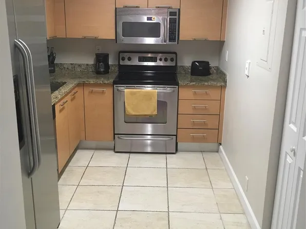 3300 NE 191st St, Aventura, FL