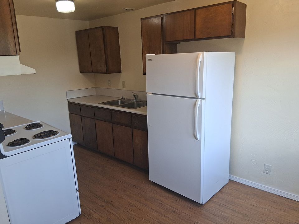 1st image of 182 Molly St #5