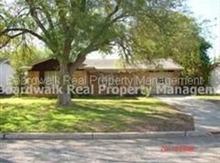 4002 Tropical Dr, San Antonio, TX 78218