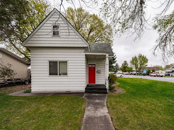 587 E Court St, Blackfoot, ID 83221