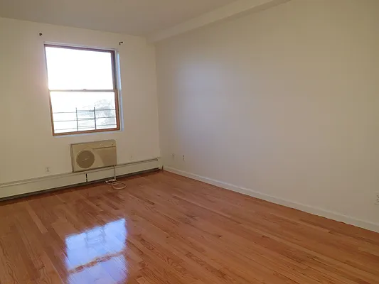 Sold by Bright Star Realty | media 4