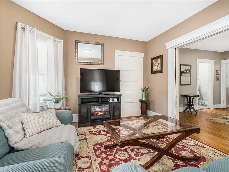 427 Hamilton St #2 — Photo 12