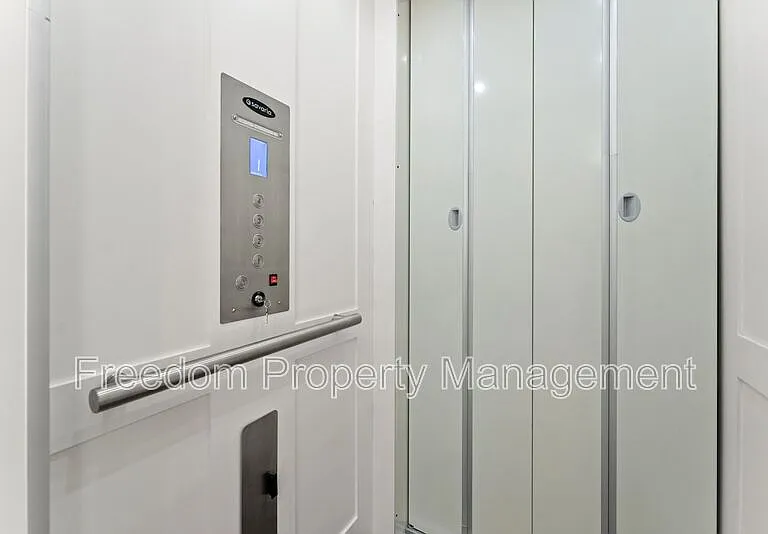 1876 Michael Faraday Dr — Photo 13