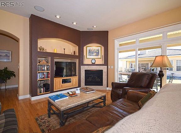 4th image of 433 Crystal Beach Dr