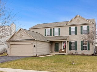 25104 Armstrong Ln, Plainfield, IL 60585