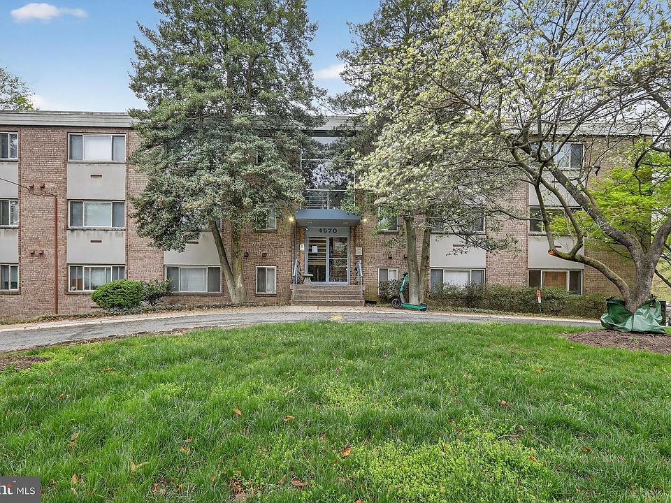 1st image of 4570 Macarthur Blvd NW APT 208