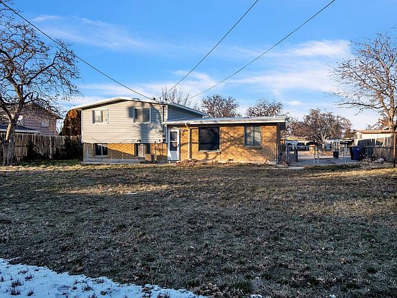 2nd image of 2171 W Kirkham Way