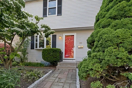 55 Waterhouse St #55 Photo 1