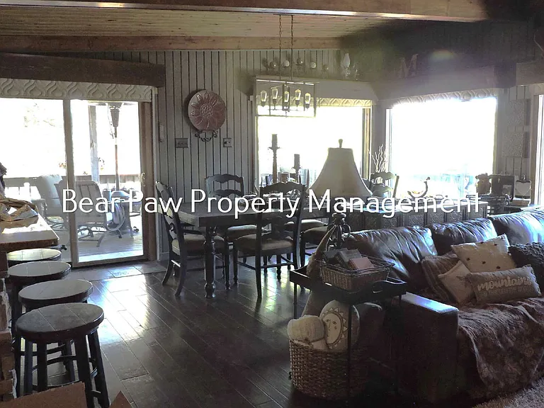 267 N Circle Dr — Photo 5