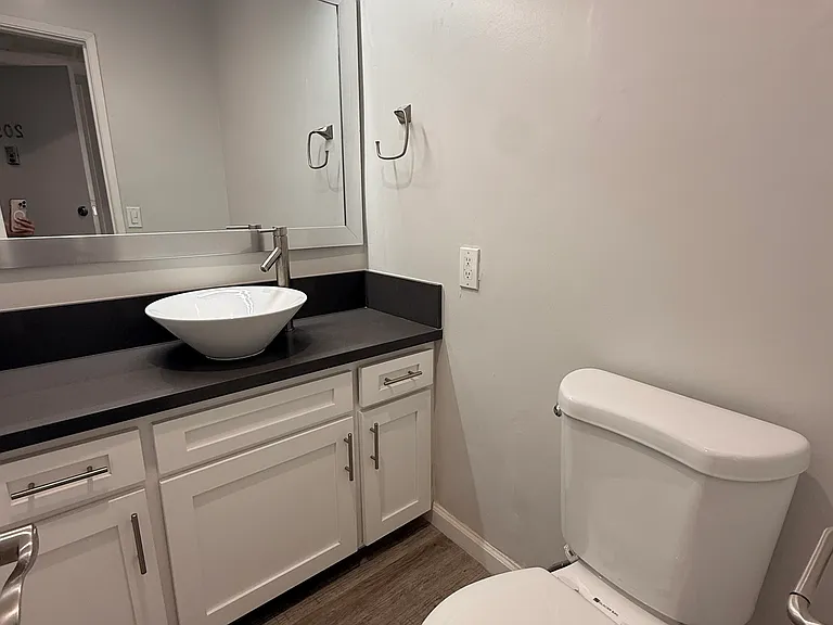 415 N Oakhurst Dr #205 — Photo 7