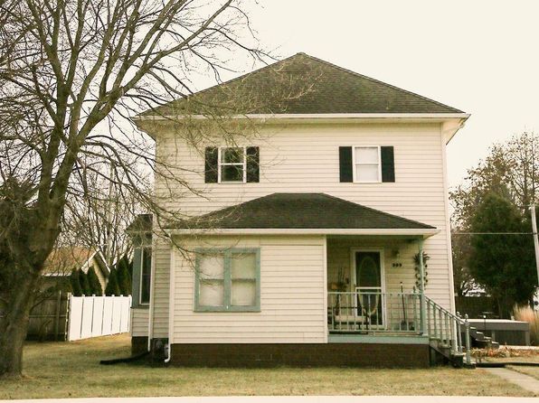 509 W 1st St, Sumner, IA 50674