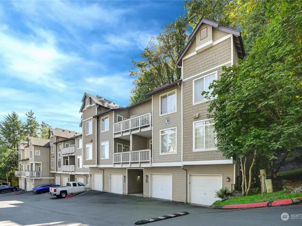 18505 SE Newport Way #C214, Issaquah, WA 98027