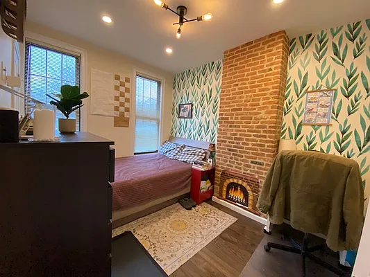 Rented by The InHouse Group | media 9