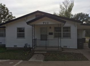 711 E 9th St, Bartlesville, OK 74003
