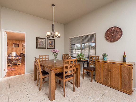 5th image of 9408 W Briarwood Cir