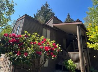 10014 NE 122nd St #OC, Kirkland, WA 98034