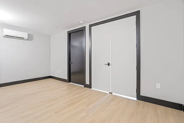 Rented by Reavis | media 22