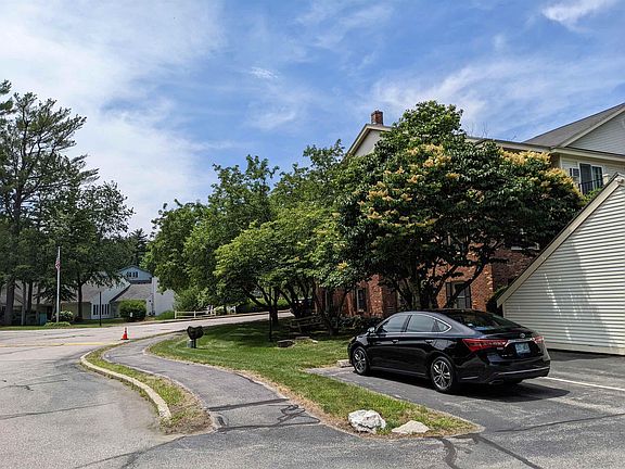 3rd image of 13 Northbrook Dr Unit 1309
